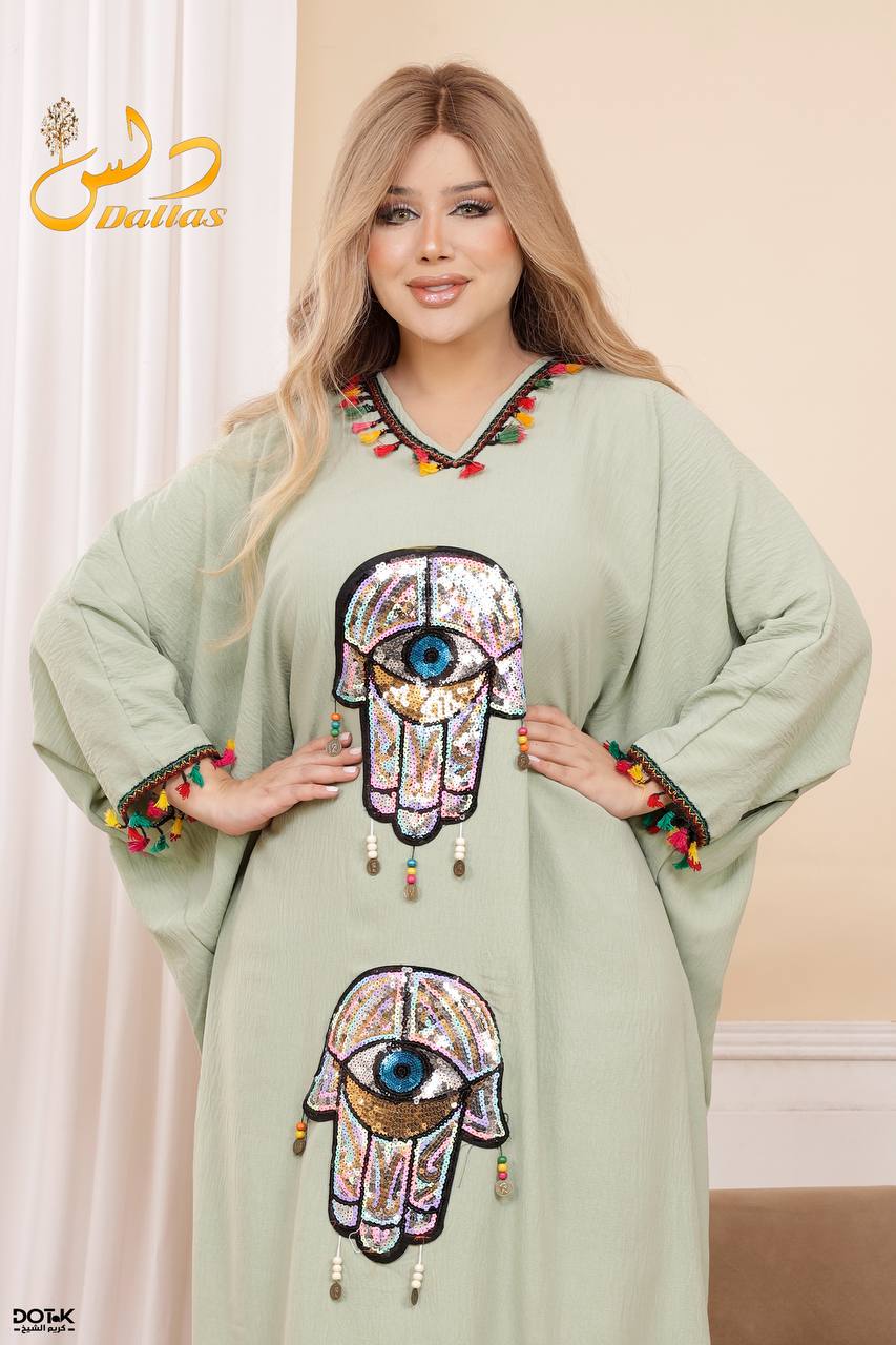 عباية مطرزة بتصميم عصري – قماش مستورد عالي الجودة