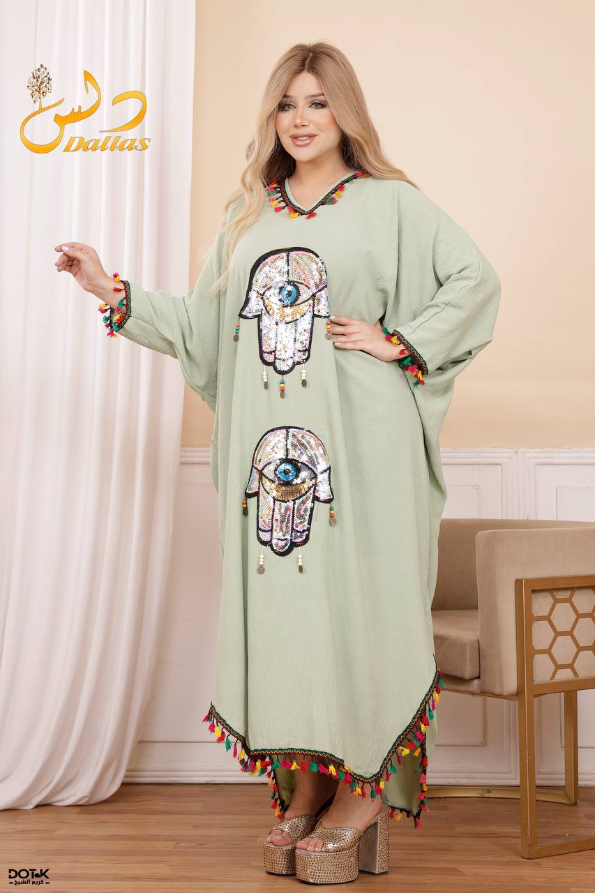 عباية مطرزة بتصميم عصري – قماش مستورد عالي الجودة