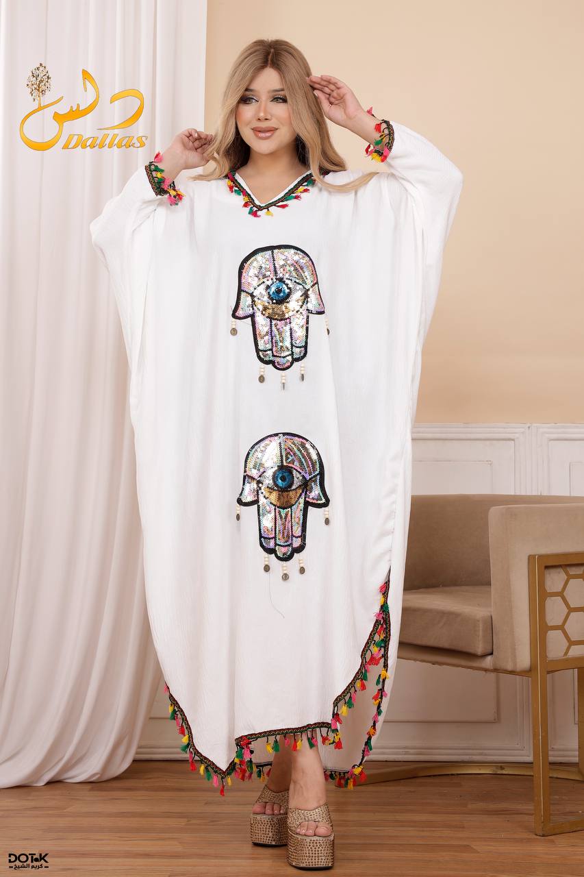 عباية مطرزة بتصميم عصري – قماش مستورد عالي الجودة