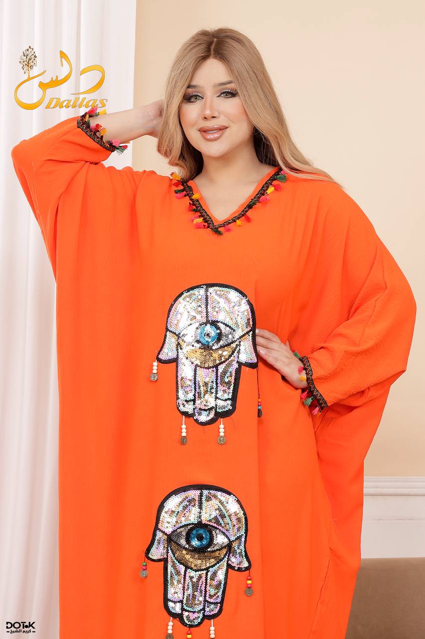 عباية مطرزة بتصميم عصري – قماش مستورد عالي الجودة